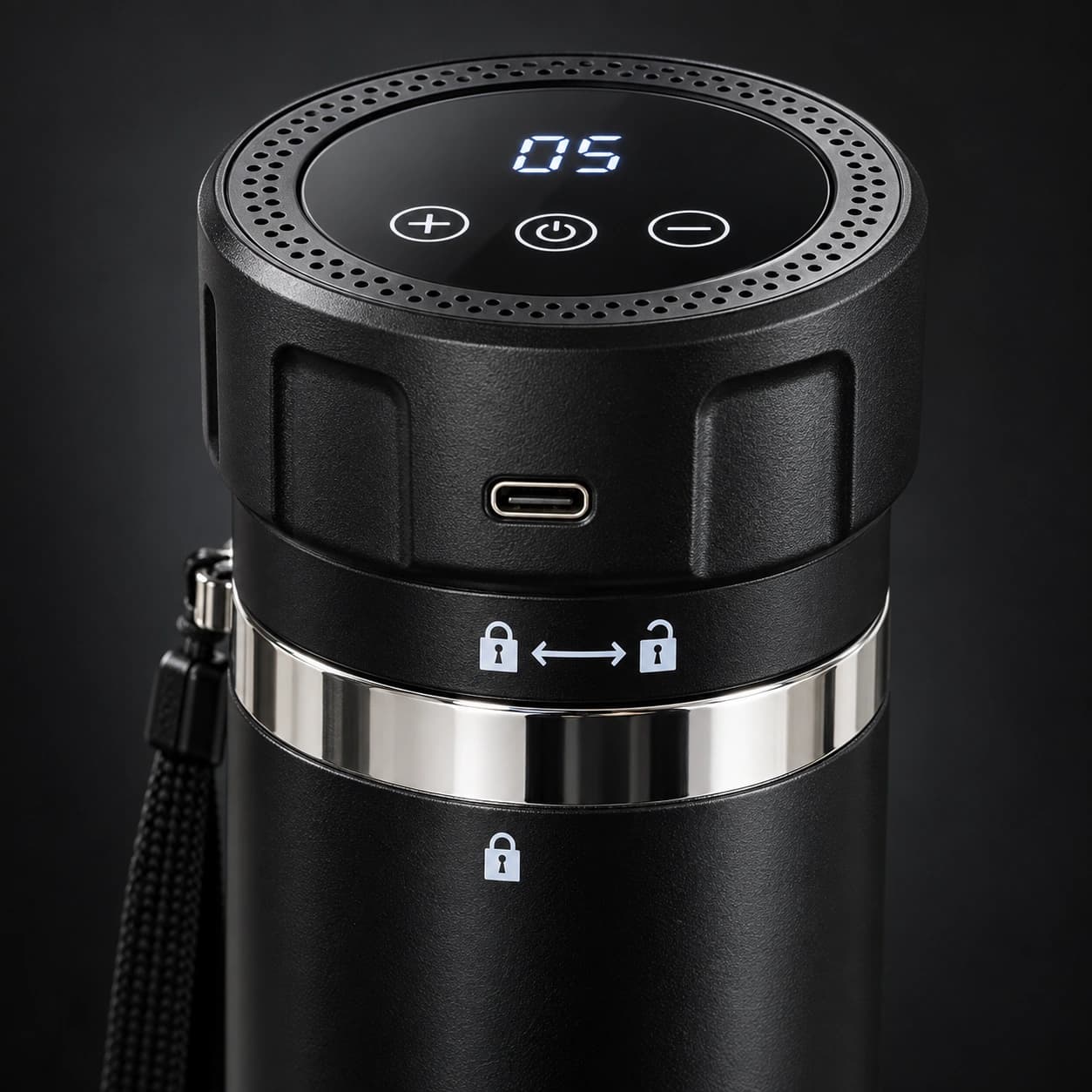 Macro of the 05 LCD, plus, power and minus controls, side USB-C port and lock-unlock diagram